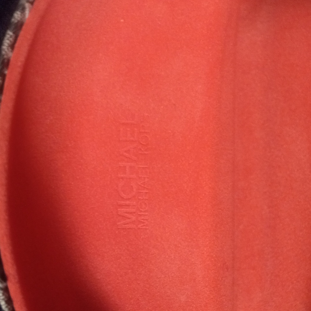 Michael Michael Kors Glasses Case - Picture 3 of 5